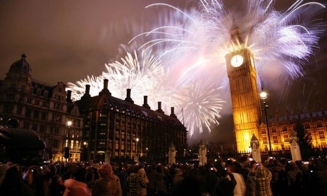 Feux d'artifice du Nouvel An à Londres